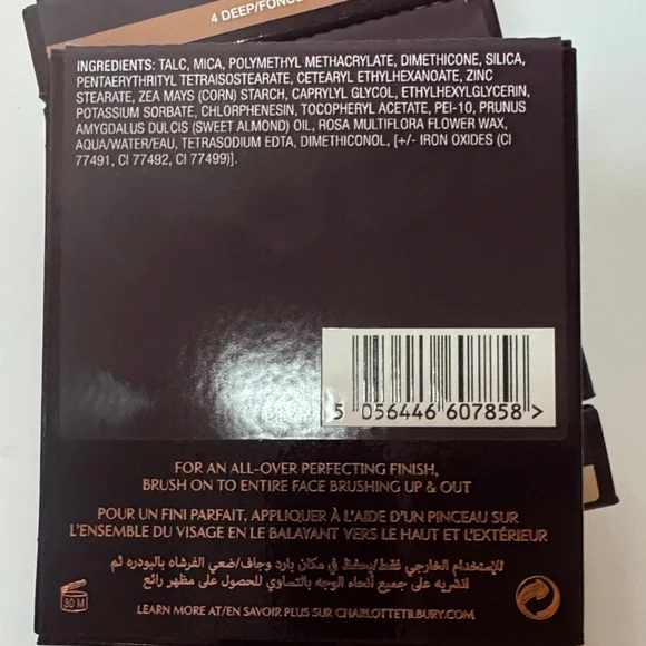 Charlotte Tilbury airbrush flawless finish pressed powder. - Picture 4 of 4